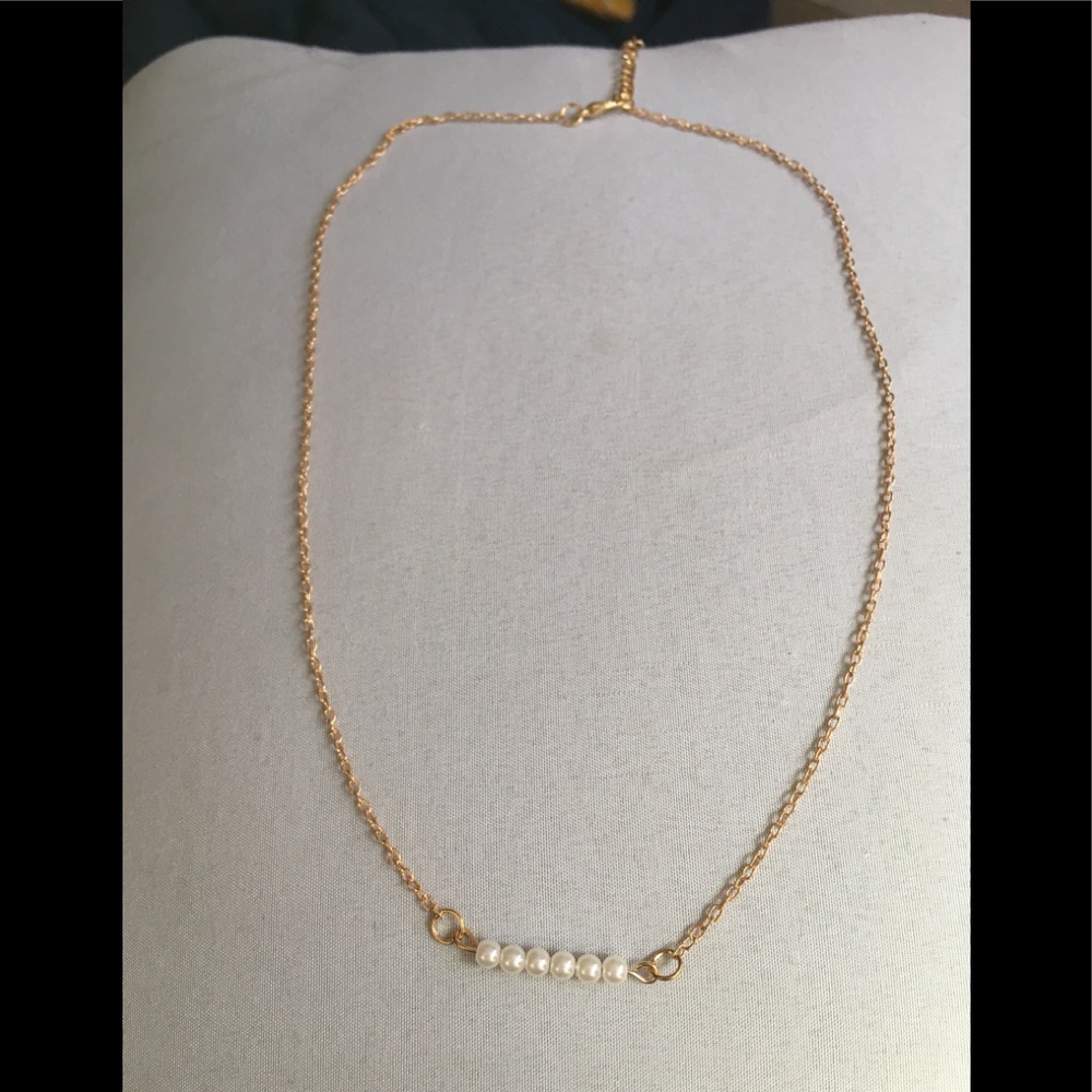 Pearl Necklace - Picture 3 of 6